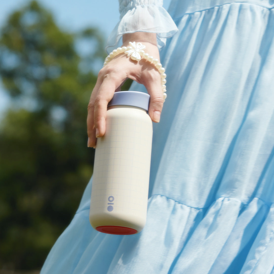 Pretty Porcelain Bubble Bottle